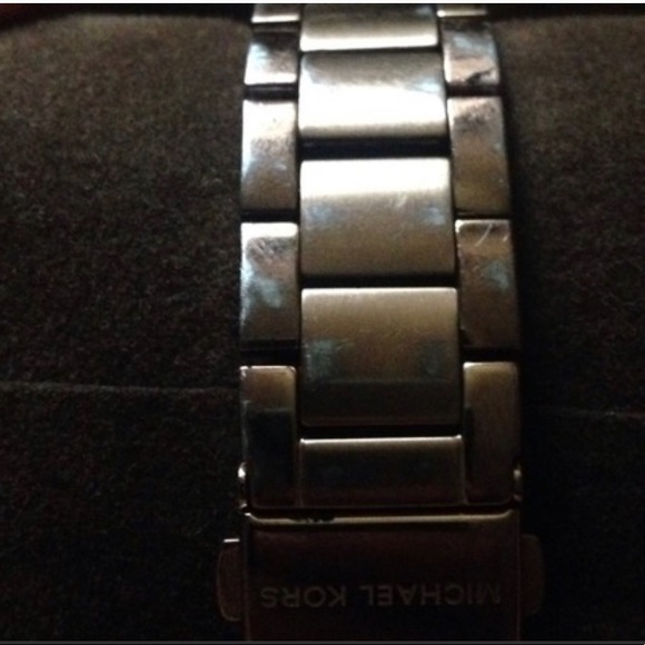 Rose Gold Michael Kors watch main image 4